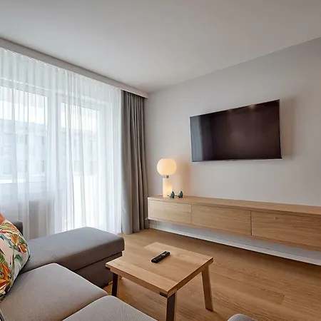 Waterway Premium كولوبرزيغ