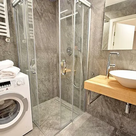 Waterway Premium شقة *