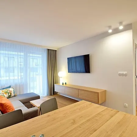 Waterway Premium كولوبرزيغ