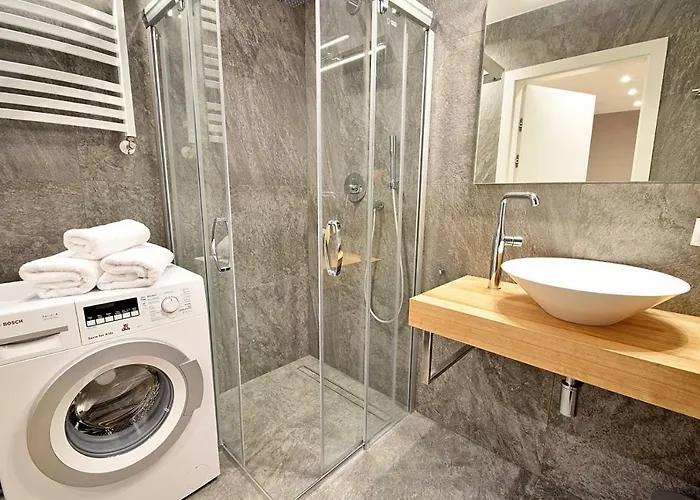 Waterway Premium דירה *